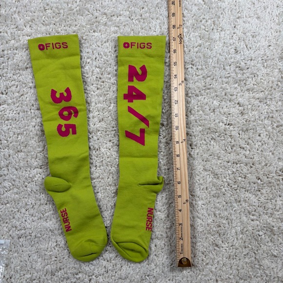 FIGS‎ Nurse Compression Socks Lime Green 24/7 365 Size M - Picture 5 of 5
